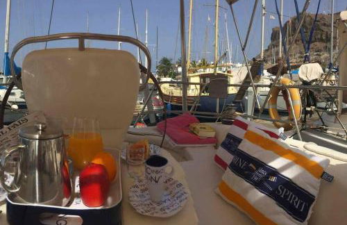 Precioso Yate en el centro del Puerto de Mogan - Foto 31