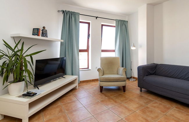 Belvilla by OYO Uptown I - Photo 9