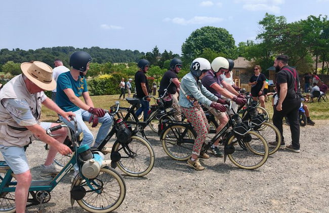 Paseo en Solex Vintage por Carcasona - Foto 3