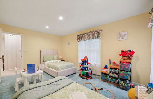 DC Luxury Retreat in Forest Spacious Full of Fun - Foto 47