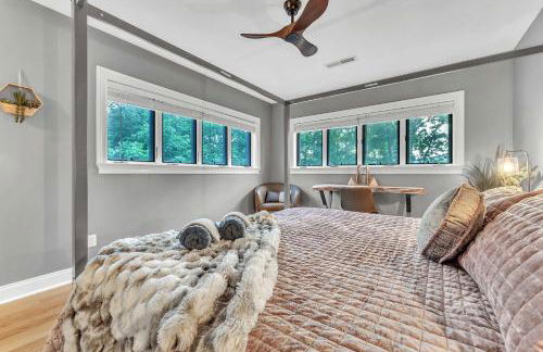 The Retreat at Wildwood - Hot Tub Theater & Deck - Foto 53