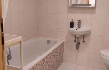 Ferienwohnung Kastanienbaum - ruhige und zentrale Lage in Altstadt - Foto 1