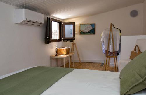 Plaza Suites - Photo 13