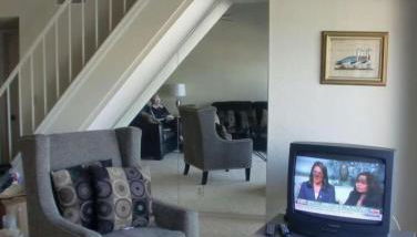 Spacious 3 BR Ozark Penthouse - Foto 5