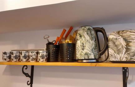 Apartamento completo distancia 350m Chamartin - Photo 22