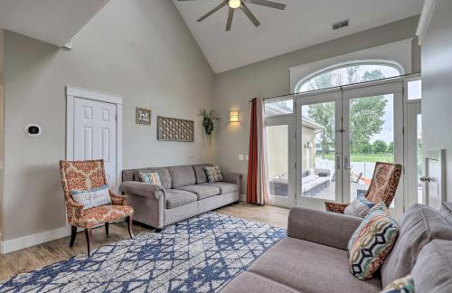 Spacious South Jordan Family Home with Private Yard! - Photo 2