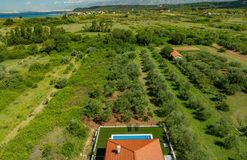 Holiday Home Bonato with pool - Photo 3