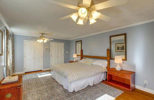 Spacious Group Retreat with Game Room in Marshall! - Foto 16