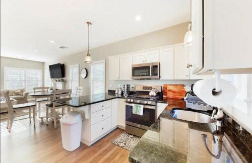 Anne's Adagio - Photo 16