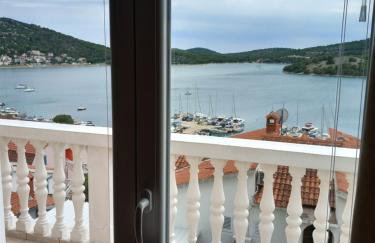 Apartmani Frkic - Photo 17