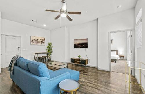 Austin Luxury 2BR 2B with Pool & FREE Parking - Foto 29