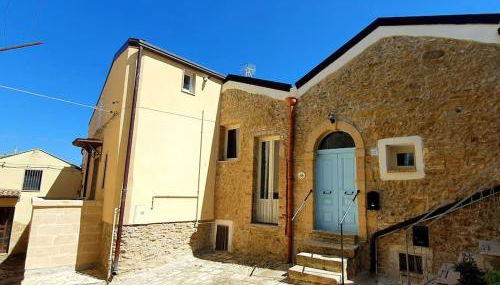 Casa Santa Maria - Beautifully restored house in centro storico Irsina Basilicata Puglia - Photo 2