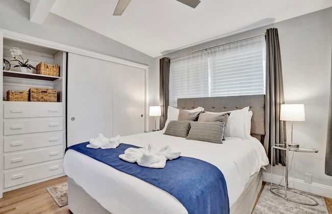 5BR with Heated Pool 5 min to Beach - Photo 15