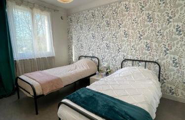 Maison chaleureuse 4 chambres avec jardin - Proche Paris - ARENA Paris Nord Villepinte - Parc des expositions - Aéroport CDG - Disney - Astérix - Foto 30