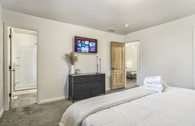 2 Bears Combined - Photo 5