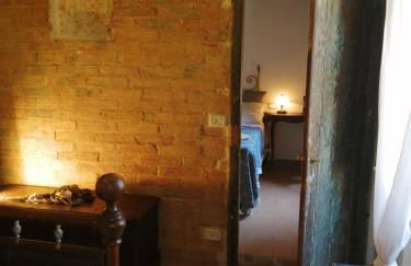 LA BOTTEGA DEL CALZOLAIO - Foto 15