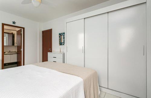 Apartamento TOP no Novo Campeche, completo, luminoso, a 50 m da praia - Foto 9