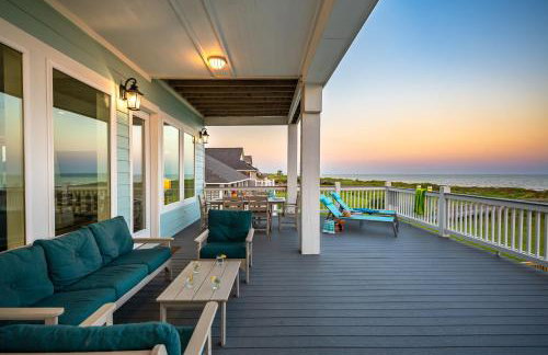Luxury Beachfront l Sleeps 20, Hot Tub, Pool & Game Room Fun! - Foto 18