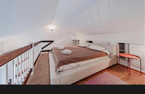 Koko's home - Photo 21