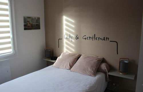 Appartement Quai Ouest, vue entrée port, Stationnement gratuit, Lits faits pour votre arrivée, serviettes de toilettes fournies - Foto 11