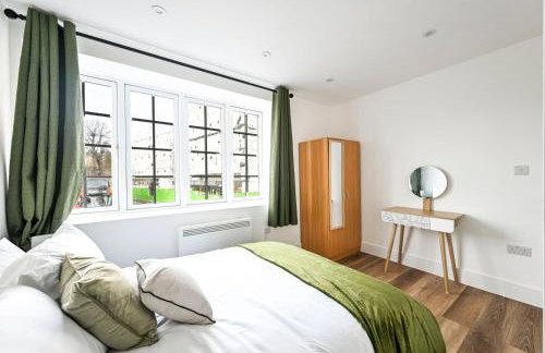 Historic 2-Bed Hideaway Near Hampton Court Palace - Foto 5