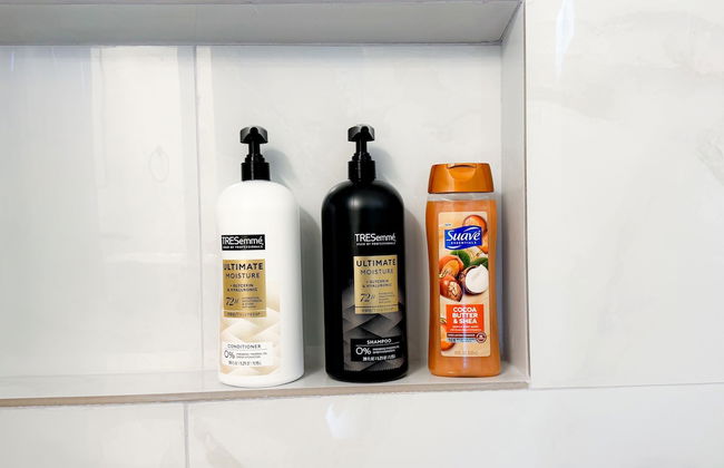 Stunning House In Convenient Location N Downtown - Photo 22