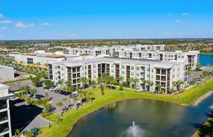 Landing Spectacular 1BD Courtyard Clubhouse - Photo 12