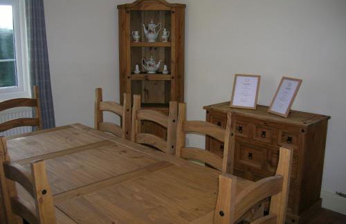 Bevan House with Hot Tub in Mid-Wales - Photo 28