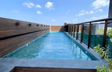 (106) Unforgettable Studio in a Modern Space - Photo 55