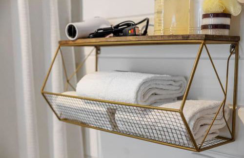 The Ultimate Fan's Retreat 5BR near all the Action - Foto 50