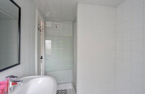 1 Bedroom Cozy Apartment In Carolles - Foto 20