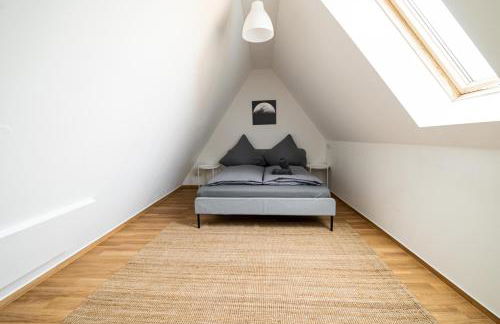 FullHouse - Halle - R17 - 111sqm Loft - 8 Beds for 10 guests - Foto 27