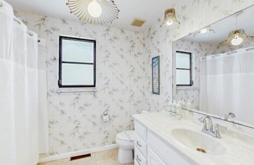 Beach to Bay Getaway - Foto 15