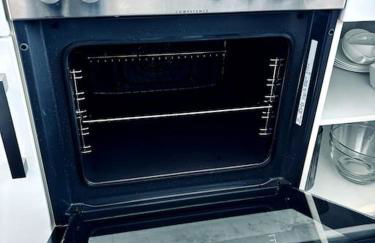 Lakefront View Entire Apartment with 2 bedrooms, 2 full bathrooms & Balcony Waterview - Foto 44