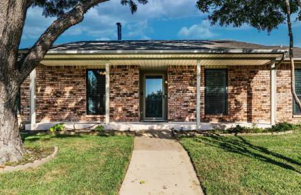 Palm Springs Pool & Game Room! - Foto 43