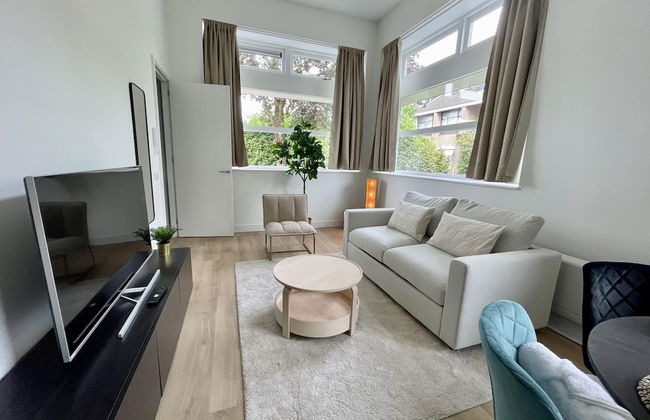 Serviced Studio Apartments in Utrecht - Photo 23