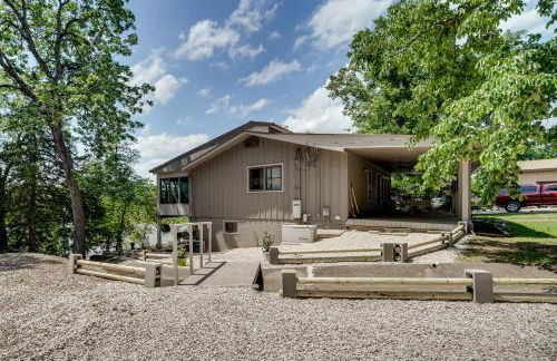 Waterfront Retreat on Raymond Gary State Lake - Foto 32