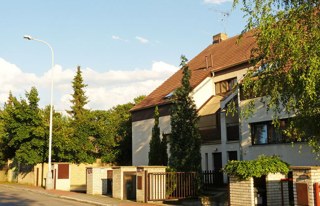 Hodkovičky - Photo 17