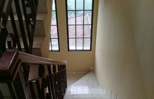 Villa Kota Bunga Vinca - Photo 23