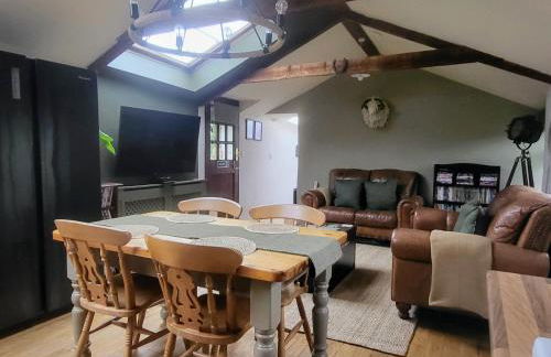 2 bed barn on smallholding - Foto 10