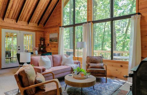 Dog-Friendly A-Frame with Hot Tub and Firepit - Foto 2