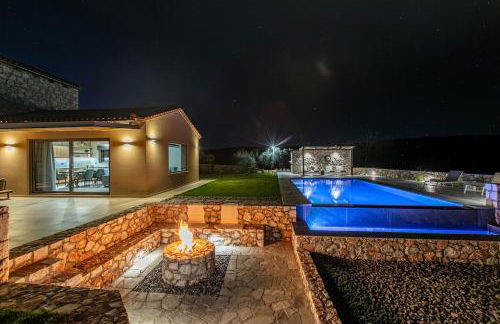 Villa Alargo Heated Pool - Photo 22