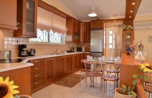 Domelia's Luxury Apartments near Airport & beach - Foto 22