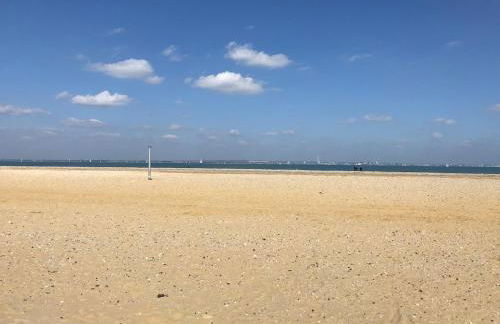 NEW Central Ryde Retreat, Melville Duplex, short walk to Beach Sleeps 6 - Foto 30