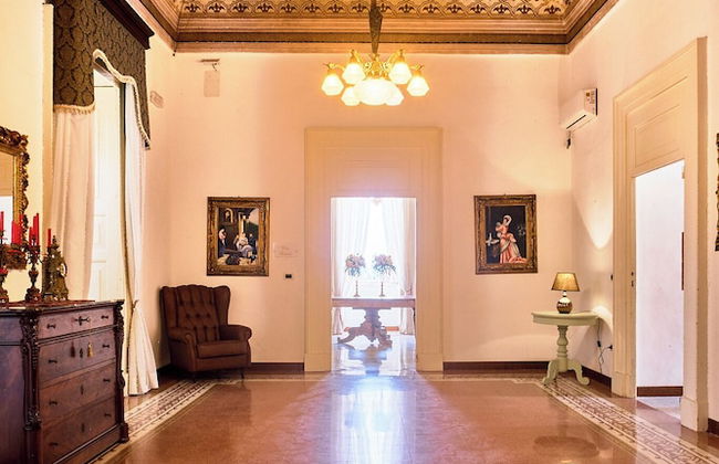 Palazzo Scarciglia - Photo 8