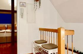 Klimatisierte Dachgeschoss-Oase mit 3 Schlafzimmern, Blick & Komfort - Foto 7