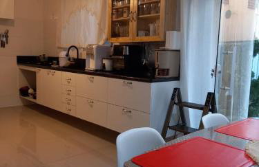 Casa térrea lindamente decorada e climatizada - Foto 15