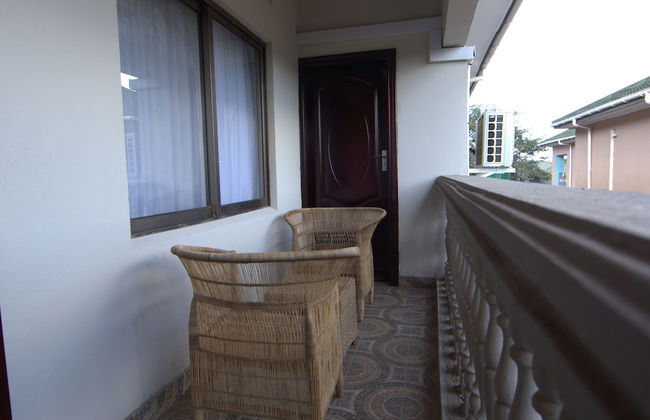 Lusaka Luxe - Your Private Oasis Awaits in the Heart of Zambia - Foto 11