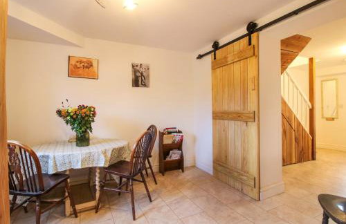 1 Dingle Cottage - Photo 6