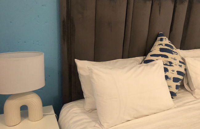 Inviting 3-bed Apartment in Edenvale - Photo 2